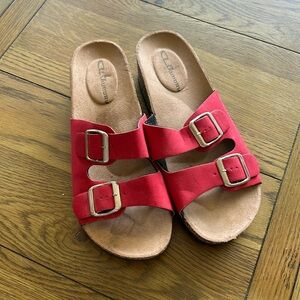 Women’s CL by laundry red and tan sandals size 7